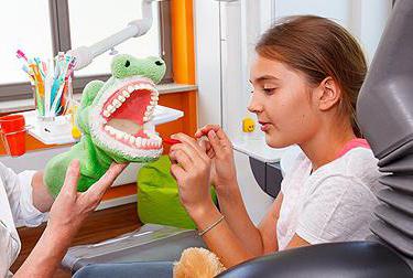 नोवोसिबिर्स्क बच्चों की दंत चिकित्सा: विवरण, संपर्क और समीक्षा