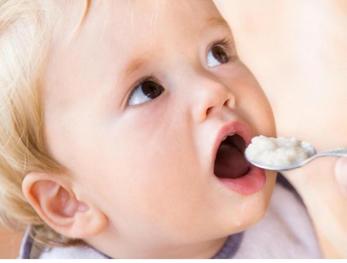 बच्चों में एटोपिक जिल्द की सूजन के कारण और लक्षण